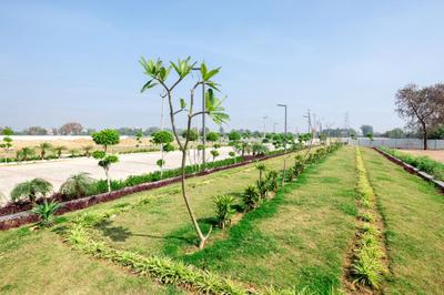Image of 963 Sq.ft Residential Plot / Land for sale in Om Shri Vrinda Orchids, Sunrakh Bangar, Vrindavan for Rs. 7490000