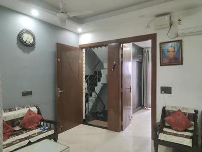 Living Room Image of 810 Sq.ft 2 BHK Builder Floor for sale in Sector 49 Faridabad for Rs. 7000000