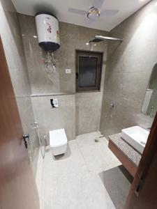 Bathroom Image of 1107 Sq.ft 1 BHK Apartment / Flat for rent in DLF Phase 3 Gurgaon for Rs. 30000