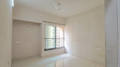 Bedroom Image of 985 Sq.ft 2 BHK Apartment / Flat for sale in Rustomjee Azziano, Thane West Thane for Rs. 12800000