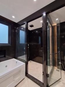 Bathroom Image of 10000 Sq.ft 5 BHK Duplex for sale in Panchsheel Park New Delhi for Rs. 299000000
