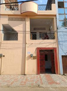 Image of 800 Sq.ft 2 BHK Builder Floor for rent in East Railway Colony, Bhopal for Rs. 9000