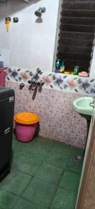 Bathroom Image of 550 Sq.ft 1 BHK Apartment / Flat for sale in Santacruz East Mumbai for Rs. 14000000