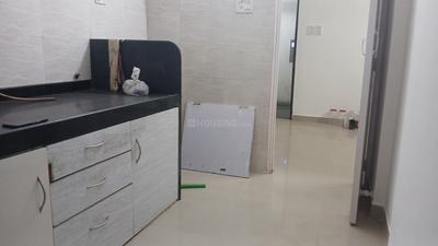 Kitchen Image of 510 Sq.ft 1 BHK Apartment / Flat for rent in Agripada Mumbai for Rs. 45000