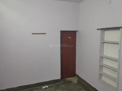Bedroom Image of 1500 Sq.ft 2 BHK Builder Floor for rent in Alambagh Lucknow for Rs. 8500