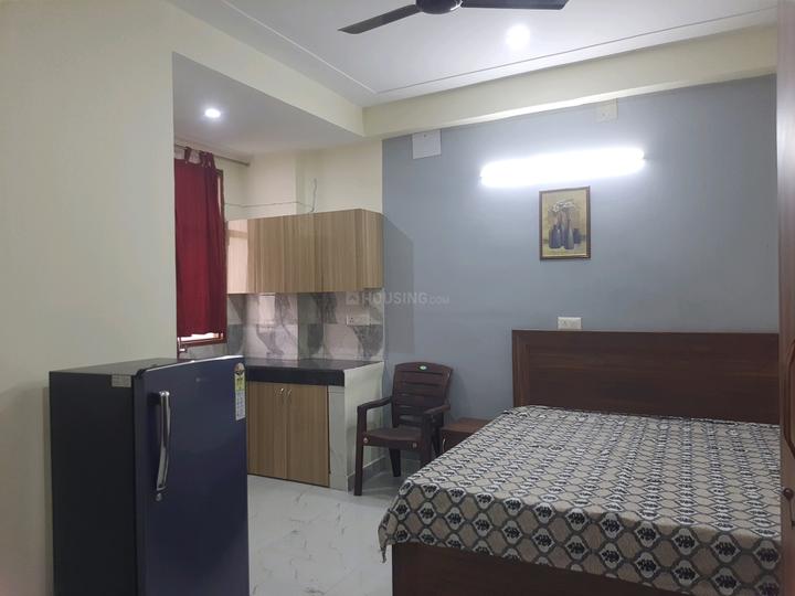 Royal Apartment Bedroom 1