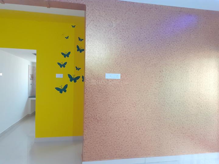 Kelambakkam Main Image 1