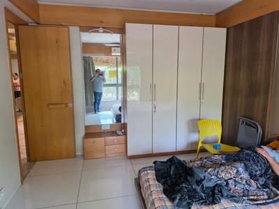 Bedroom Image of 2700 Sq.ft 4 BHK Apartment / Flat for rent in Bodakdev Ahmedabad for Rs. 100000