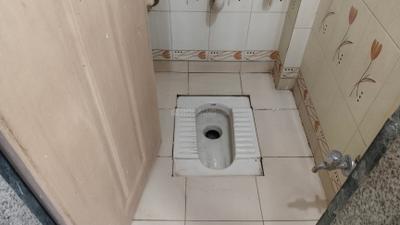 Bathroom Image of 650 Sq.ft 1 BHK Apartment / Flat for sale in Kopar Khairane Navi Mumbai for Rs. 10500000