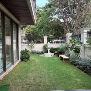 Image of 18000 Sq.ft 9 BHK Villa for sale in Palam Vihar, Gurgaon for Rs. 600000000