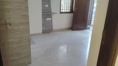 Bedroom Image of 1350 Sq.ft 3 BHK Builder Floor for sale in Kirti Nagar New Delhi for Rs. 24000000