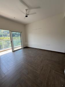 4.5 BHK Flat