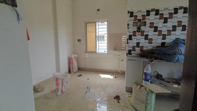 Living Room Image of 470 Sq.ft 1 BHK Apartment / Flat for rent in Keshtopur Kolkata for Rs. 7800