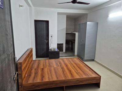 Bedroom Image of 350 Sq.ft 1 RK Apartment / Flat for rent in Tikawali Faridabad for Rs. 5500