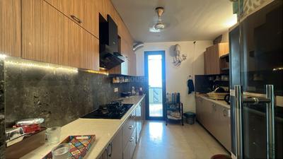 Kitchen Image of 2700 Sq.ft 4 BHK Apartment / Flat for sale in Ansal Esencia Sector 67, Sector 67 Gurgaon for Rs. 28000000