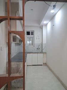 Kitchen Image of 1100 Sq.ft 2 BHK Apartment / Flat for sale in Sector 73 Noida for Rs. 4200000