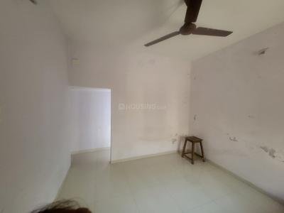 Bedroom Image of 850 Sq.ft 2 BHK Independent House for rent in BR Ramdevnagar Society, Manjalpur Vadodara for Rs. 12000