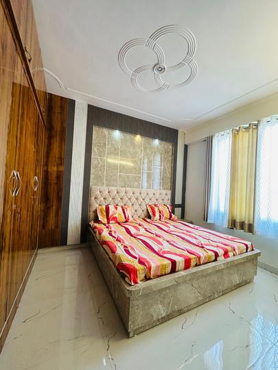 URBAN REALTY GROUP Main Image 1