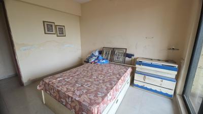 Bedroom Image of 1195 Sq.ft 2 BHK Apartment / Flat for sale in Tharwani Riviera, Kharghar Navi Mumbai for Rs. 12000000