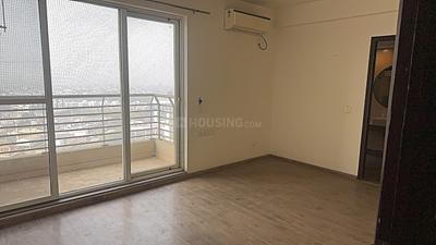Bedroom Image of 1620 Sq.ft 3 BHK Apartment / Flat for sale in ABA Cleo County, Sector 121 Noida for Rs. 27000000