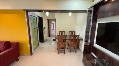 Living Room Image of 1250 Sq.ft 2 BHK Apartment / Flat for sale in Lokhandwala Highland, Kandivali East Mumbai for Rs. 17800000