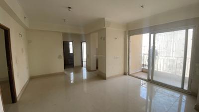 Living Room Image of 1200 Sq.ft 3 BHK Apartment / Flat for sale in Amrapali Crystal Homes Phase 1, Sector 76 Noida for Rs. 17807500