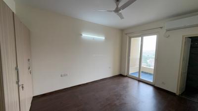 Bedroom Image of 2215 Sq.ft 3 BHK Apartment / Flat for rent in Supertech Araville, Sector 79 Gurgaon for Rs. 28500