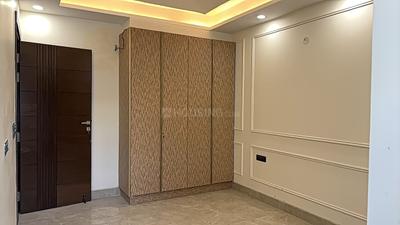 Bedroom Image of 2250 Sq.ft 3 BHK Builder Floor for sale in Sector 28 Faridabad for Rs. 28000000