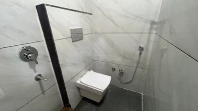 Bathroom Image of 1500 Sq.ft 1 BHK Independent House for rent in Indra Puri Colony Indore for Rs. 18200