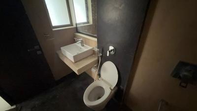 Image of 1250 Sq.ft 3 BHK Apartment / Flat for rent in Lodha Splendora, Thane West, Thane for Rs. 32000
