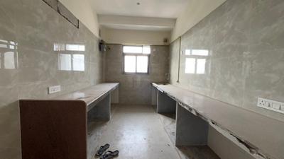 Kitchen Image of 2200 Sq.ft 4 BHK Apartment / Flat for sale in Sheth 72 West, Andheri West Mumbai for Rs. 85000000