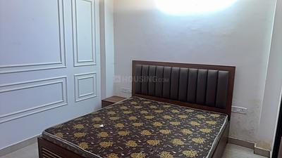 Bedroom Image of 540 Sq.ft 1 RK Apartment / Flat for rent in Sector 43 Gurgaon for Rs. 20000