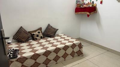 Bedroom Image of 1229 Sq.ft 2.5 BHK Apartment / Flat for sale in Ajnara Grand Heritage, Sector 74 Noida for Rs. 15200000