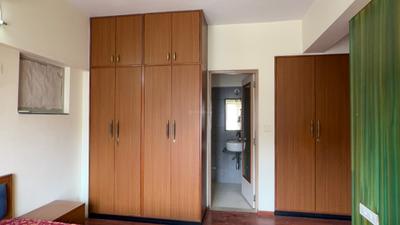 Bedroom Image of 1080 Sq.ft 2 BHK Apartment / Flat for rent in Adani The Meadows, Shantigram Ahmedabad for Rs. 35000