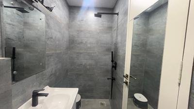 Image of 1620 Sq.ft 3 BHK Builder Floor for sale in Anand Vihar, New Delhi for Rs. 31500000