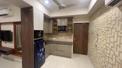 Kitchen Image of 953 Sq.ft 1 RK Apartment / Flat for sale in Parx Laureate, Sector 108 Noida for Rs. 15000000