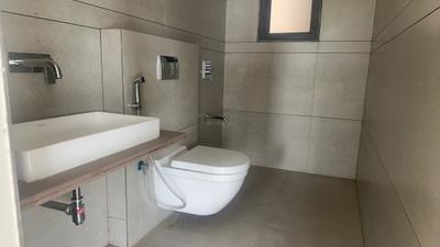 Image of 3861 Sq.ft 4 BHK Apartment / Flat for sale in The Empiirean, Vaishno Devi Circle, Ahmedabad for Rs. 25000000