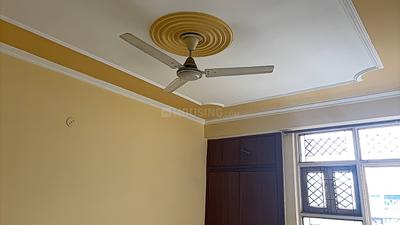 Bedroom Image of 1700 Sq.ft 3 BHK Apartment / Flat for rent in Vasundhara Ghaziabad for Rs. 26000