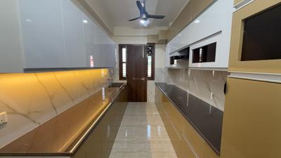 Kitchen Image of 2122 Sq.ft 3 BHK Builder Floor for sale in Sector 10A Gurgaon for Rs. 29000000