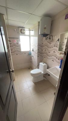 Image of 1450 Sq.ft 3 BHK Apartment / Flat for rent in Sethi Max Royal, Sector 76, Noida for Rs. 46000