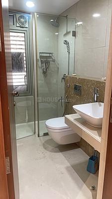 Image of 1000 Sq.ft 2 BHK Apartment / Flat for rent in Lodha Primero, Worli, Mumbai for Rs. 165000