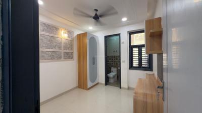 Bedroom Image of 630 Sq.ft 2 BHK Builder Floor for rent in Najafgarh New Delhi for Rs. 17500