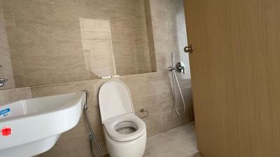 Image of 962 Sq.ft 2 BHK Apartment / Flat for sale in Adani Ten BKC, Bandra East, Mumbai for Rs. 60000000
