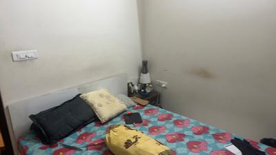 Bedroom Image of 735 Sq.ft 2 BHK Apartment / Flat for rent in Lodha Amara, Kolshet Thane for Rs. 60000