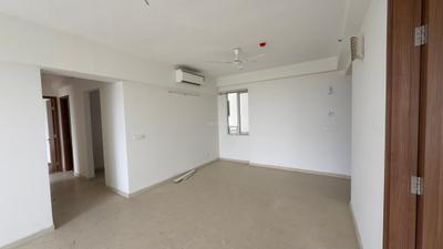 Living Room Image of 1050 Sq.ft 2 BHK Apartment / Flat for rent in Godrej Woods, Sector 43 Noida for Rs. 52000