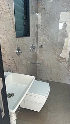 Image of 980 Sq.ft 2 BHK Apartment / Flat for rent in Oxford Navrang Crystal, Goregaon West, Mumbai for Rs. 60000