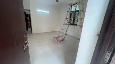 Living Room Image of 1200 Sq.ft 3 BHK Builder Floor for rent in Sector 47 Noida for Rs. 30000