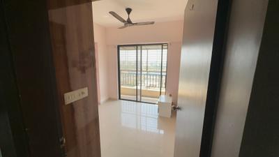 Bedroom Image of 900 Sq.ft 2 BHK Apartment / Flat for sale in Majestique City, Wagholi Pune for Rs. 5200000