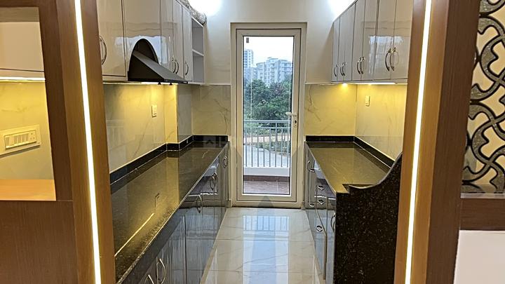 Town Square 2 Main Image 1