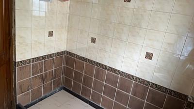 Bathroom Image of 1440 Sq.ft 1 RK Builder Floor for rent in GTB Nagar New Delhi for Rs. 17000